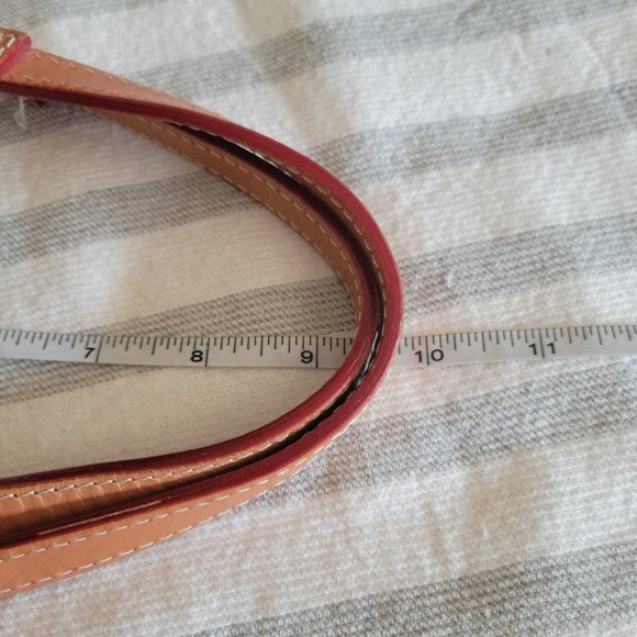 💥💥HOST PICK💥💥Cavalcanti Patent Yellow Quilted Tote - Picture 10 of 16